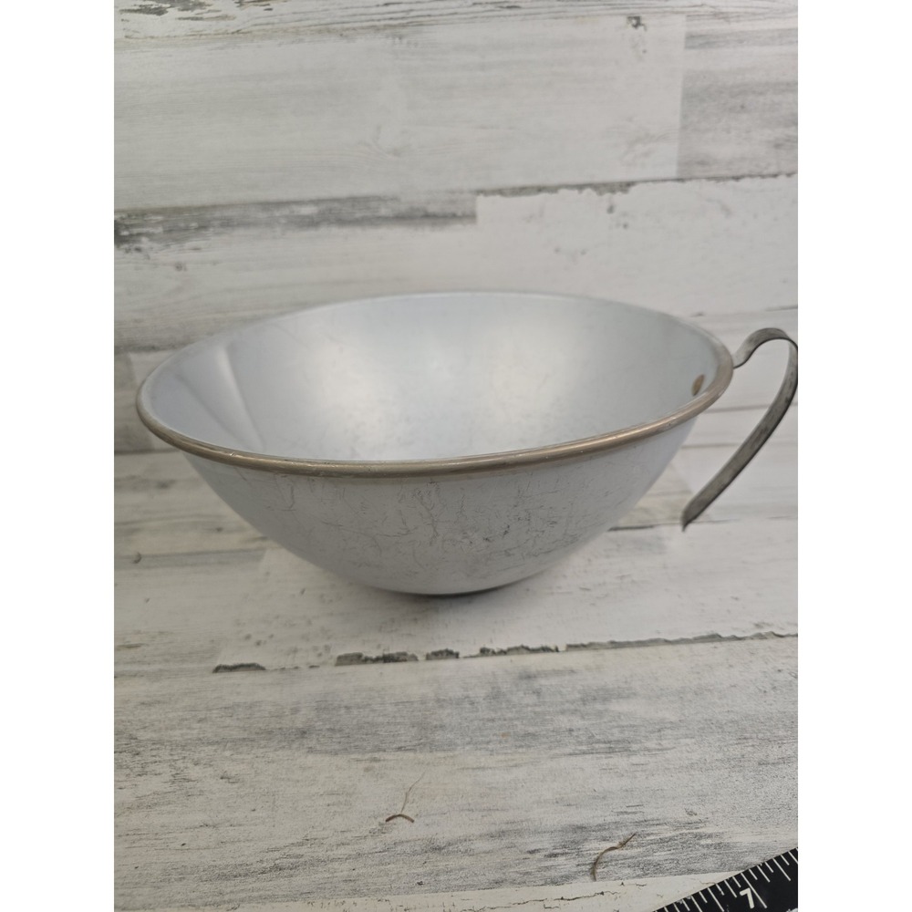 Vintage Mirro Aluminum Mixing Bowl 5 Qt Handle Pour Spout 5315 M Made in USA